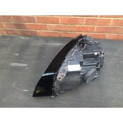 Audi A5 2009 genuine front right headlight in perfect condition