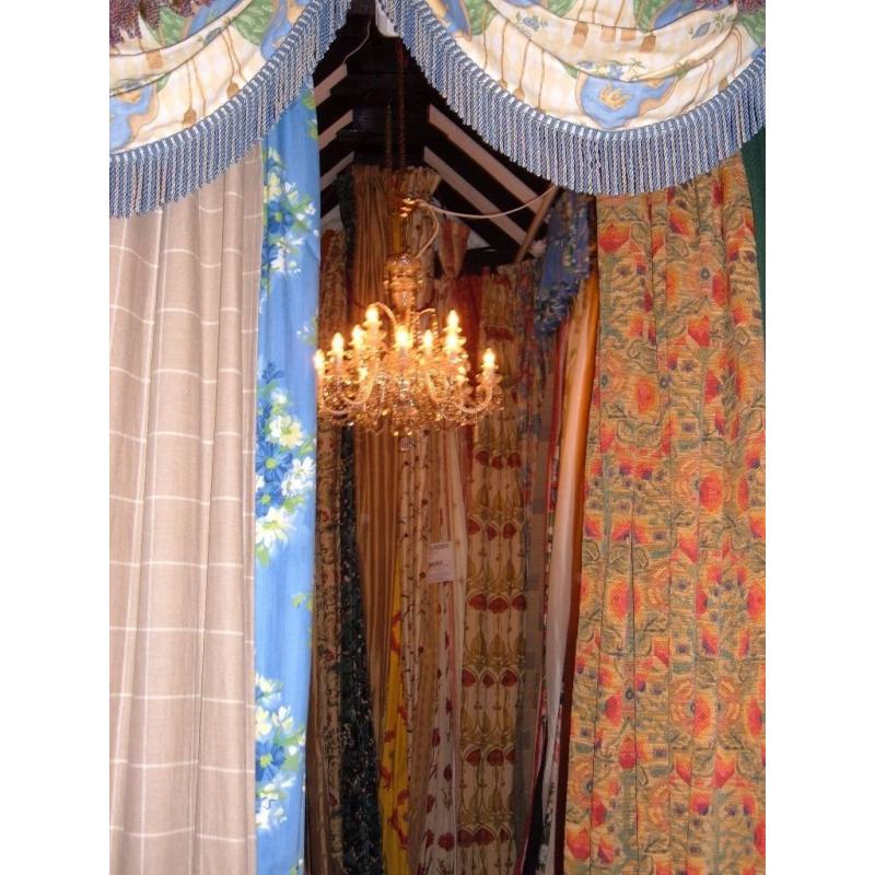 Deputy Sales Manager of THE CURTAIN AGENCY, Scotland's Premier 2nd Hand Curtain & Lighting Agency