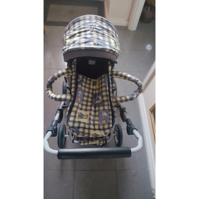 Molly Dolly Deluxe Dolls Pram used