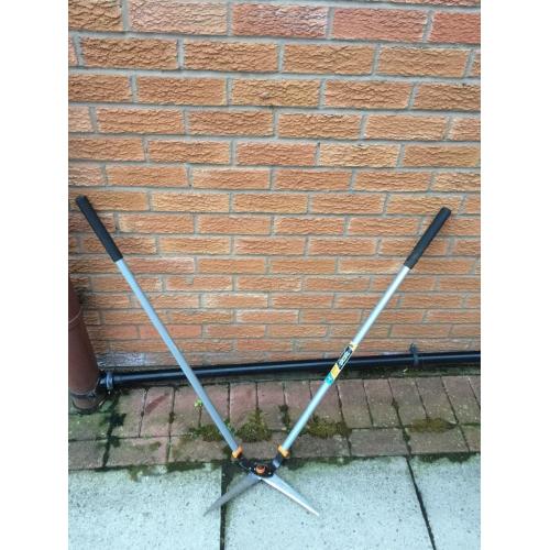 Wilkinson sword straight grass cutters