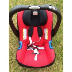 Britax baby safe plus shr ii car seat in excellent condition.