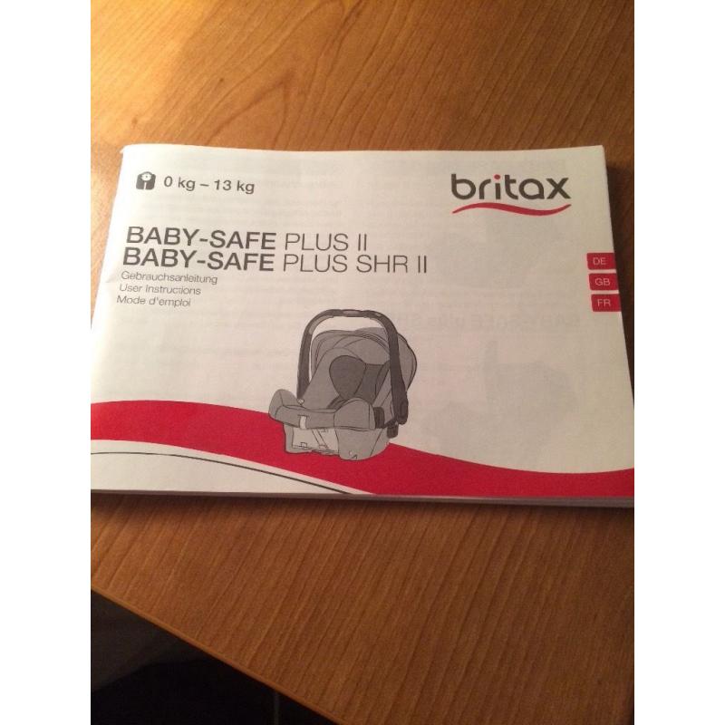 Britax baby safe plus shr ii car seat in excellent condition.