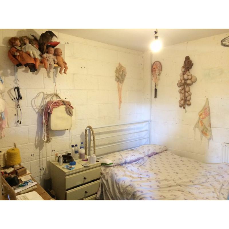 Room Available in Creative Warehouse - Starting August 15th