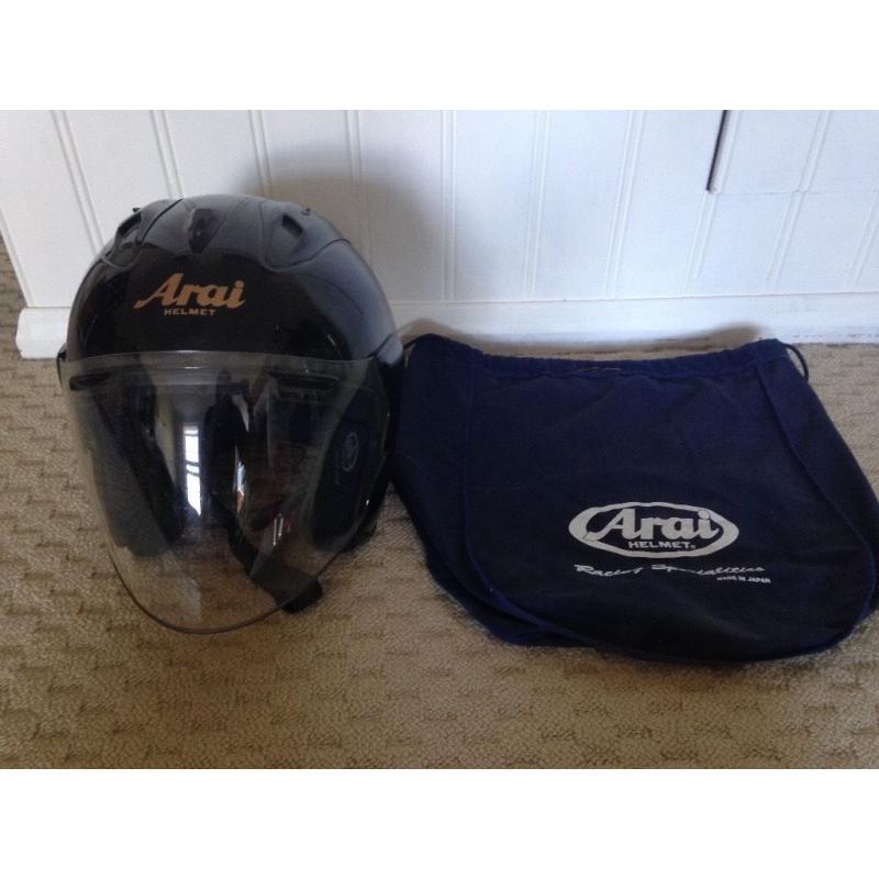 Arai Motorcycle Helmet Size Medium 57-58cm
