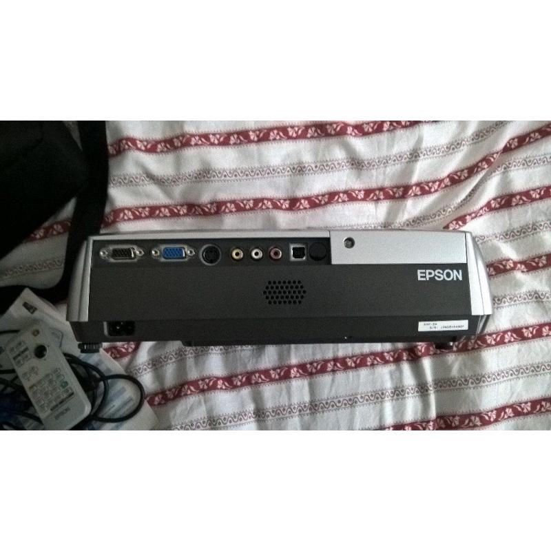 Projector, EPSON EMP-S4, 3-LCD, low lamp hours, comes with HDMI Adaptor