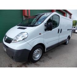Vauxhall Vivaro 2900CDTI SWB