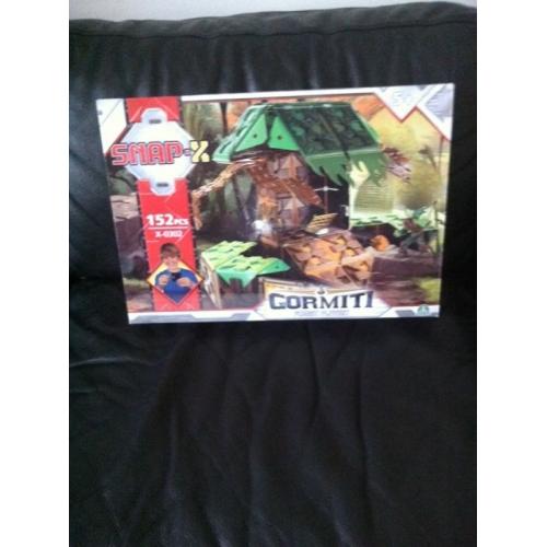 BRAND NEW 'GORMITI' FOREST PLAYSET & POCKET BOOK SET