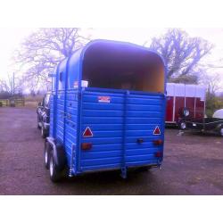RICE LIGHT WEIGHT DOUBLE HORSEBOX