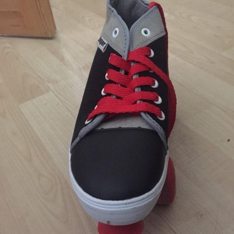 Roller derby skates