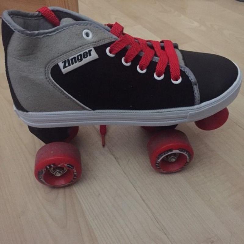 Roller derby skates
