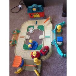 Fisher price little people