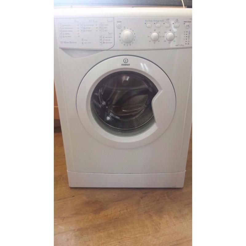 Indesit IWC81481 8KG Washing machine 12 month Warranty Free install & Delivery Fully Refurbished25