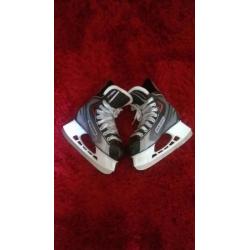 SALE! Bauers Vapor Elite, Sizes 2.5 Ice Skates
