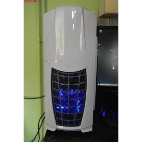 Dragon Intel Core i5-3570K 3.40GHz, 8GB Ram, 250GB SSD+1TB, GTX560Ti, 24"LED,Gaming Keyboard & Mouse