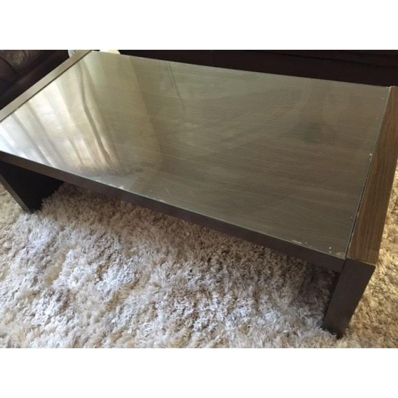 COFFEE TABLE FOR SALE - USED CONDITION
