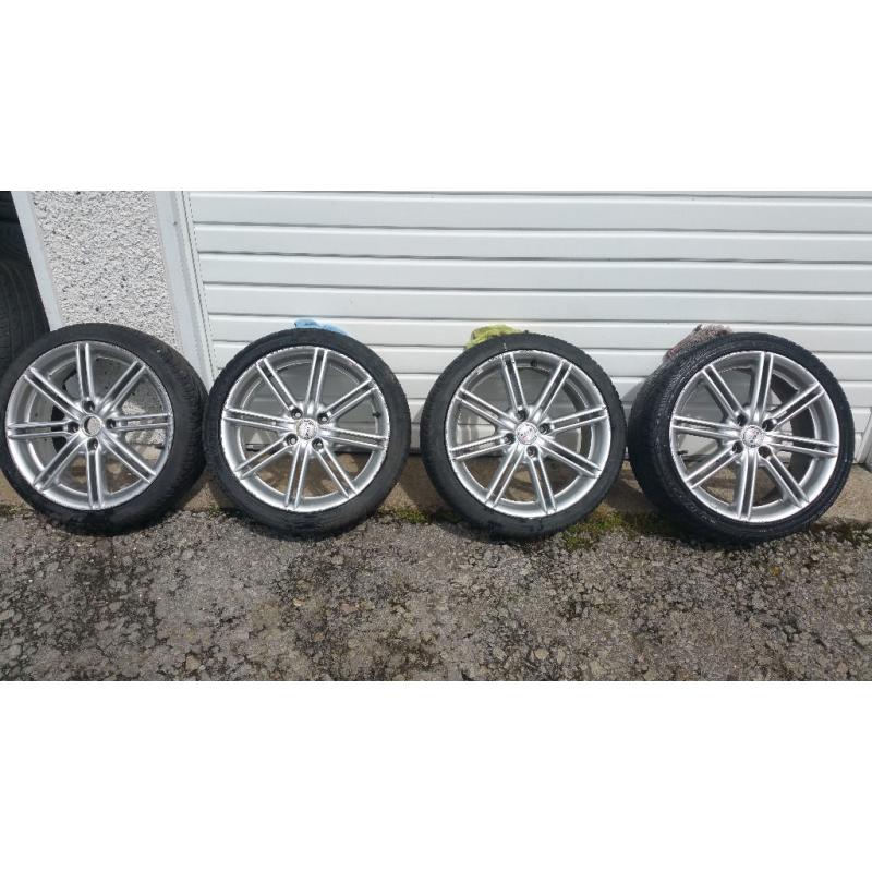 17 '' FOX Racing alloy wheels + 4 x tyres 205 40 17 '' Ford ,Peugeot,SAAB, and more..