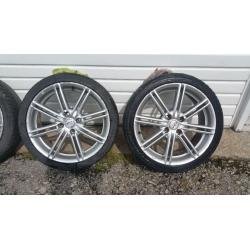 17 '' FOX Racing alloy wheels + 4 x tyres 205 40 17 '' Ford ,Peugeot,SAAB, and more..
