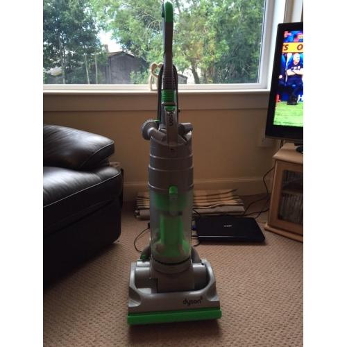 Dyson dc 04