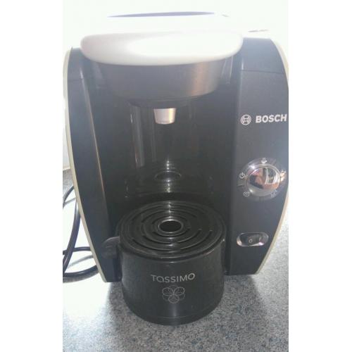 Tassimo T40 by Bosch hot drinks machine