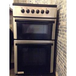 Reduced price black and silver BEKO electric cooker- 4 ceramic hobs, 1 grill and 1 oven door.