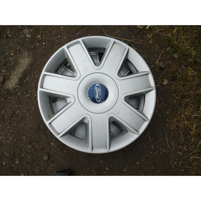 ford 13 in. ka wheel trims