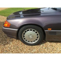 1990 MERCEDES-BENZ SL 5.0 500 SL 2D AUTO 231 BHP