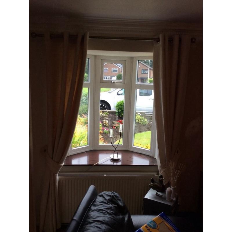 Good Quality Curtains