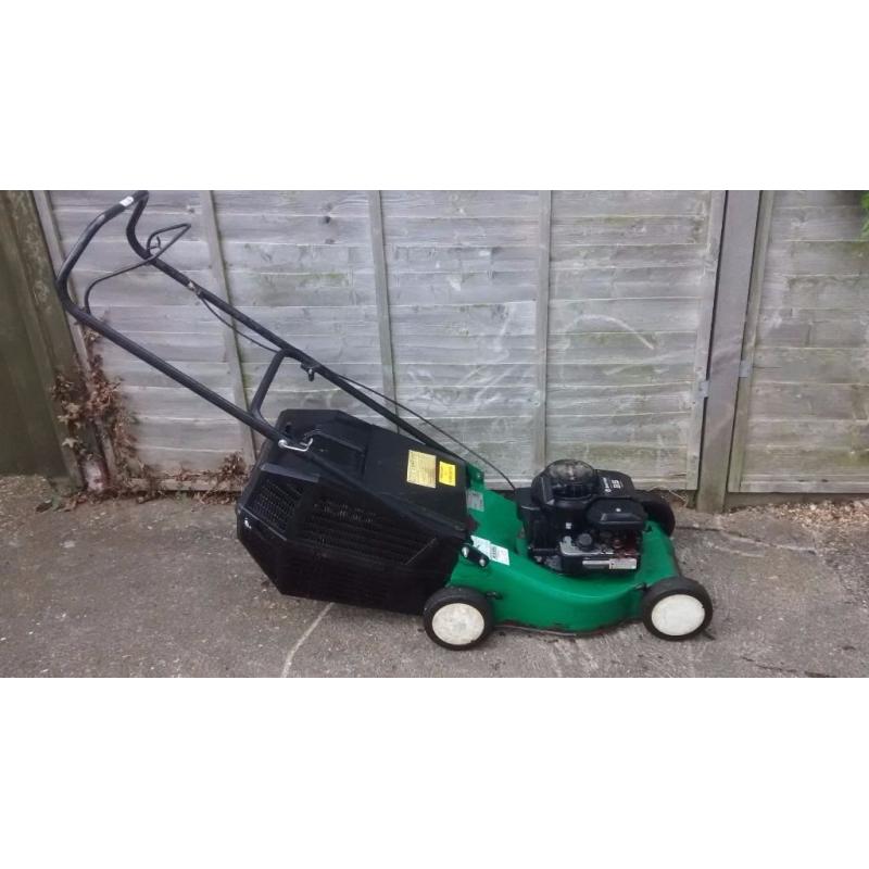 SOVEREIGN PETROL ROTARY LAWNMOWER