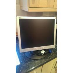 Pc monitor and keyboard