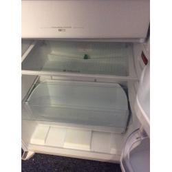 Hot point under counter fridge