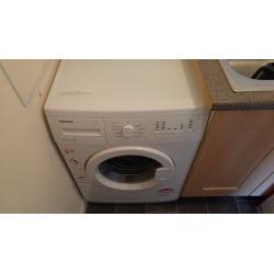 Blomberg WNF6221 6kg 1200rpm Washing Machine