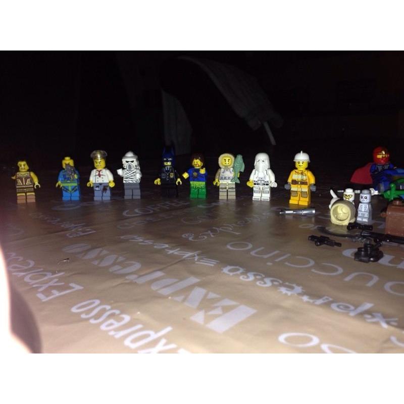 Lego mini figures