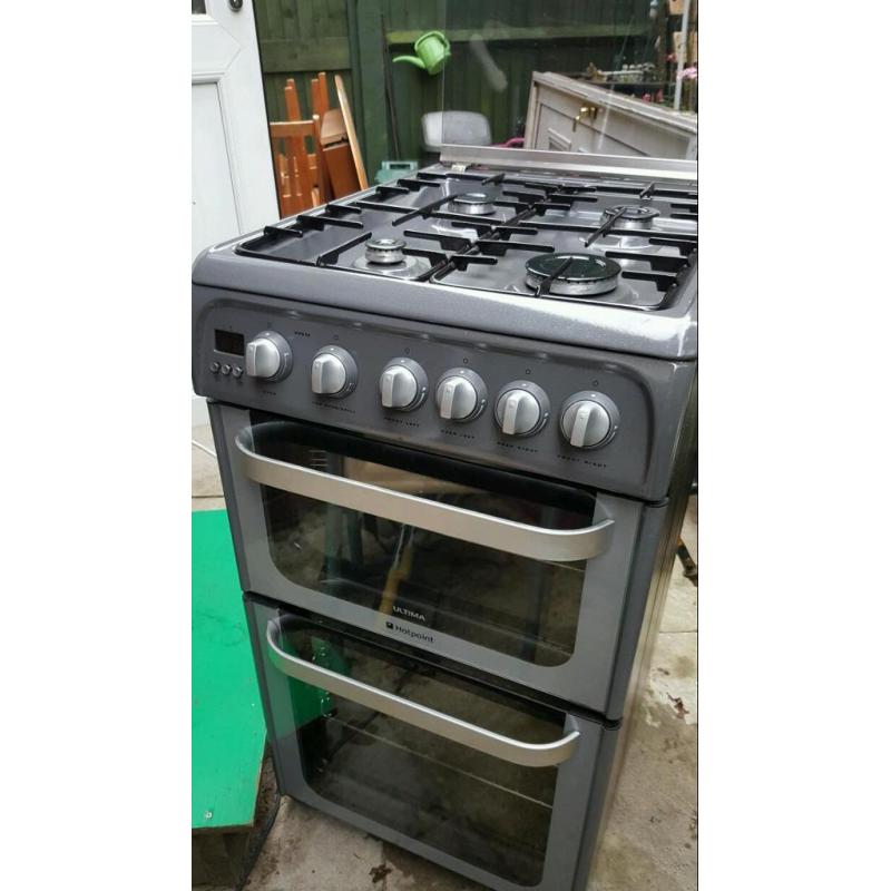 Hotpoint ultima HUG52 double oven gas cooker