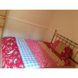 Large furnished bright double bedroom in EC1 to rent. Fantastic quiet location in bustling area