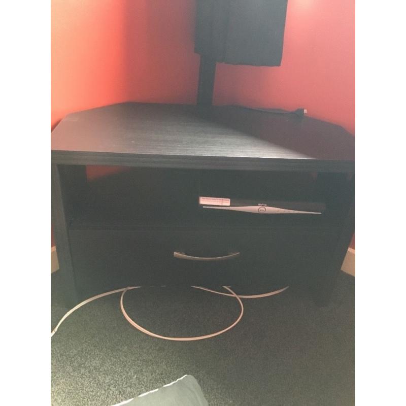 Tv unit