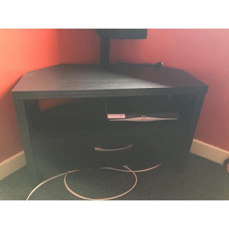 Tv unit