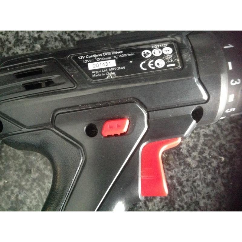 12V Cordless Drill Driver ( like new) condition