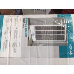 1200mm Aqua shower screen and tray