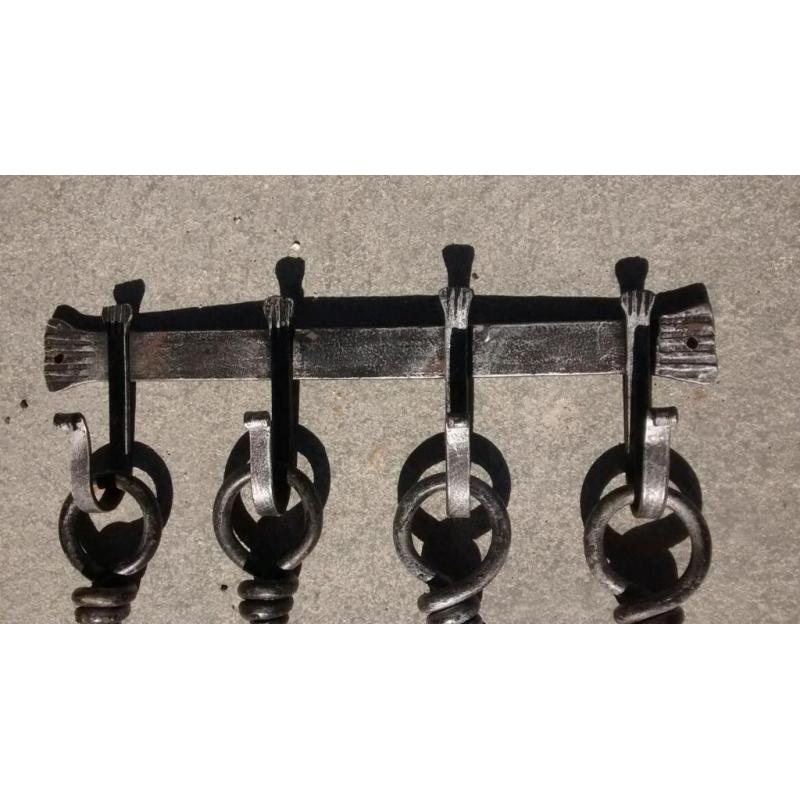 Companion set wall hanging with wall bracket and screws
