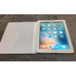 Ipad 4 16GB Wifi it's not mini! Working prfectlly and condation!