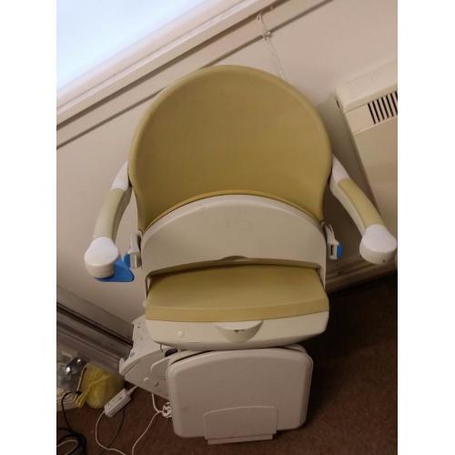 Handicare Simplicity Stairlift 950+