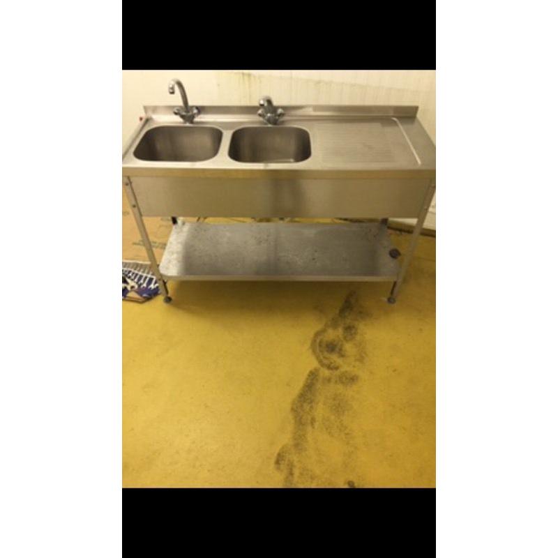 Commercial catering sink