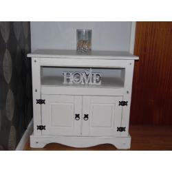 Tv unit. Shabby chic