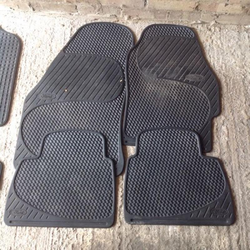 Ford Mondeo Rubber mats