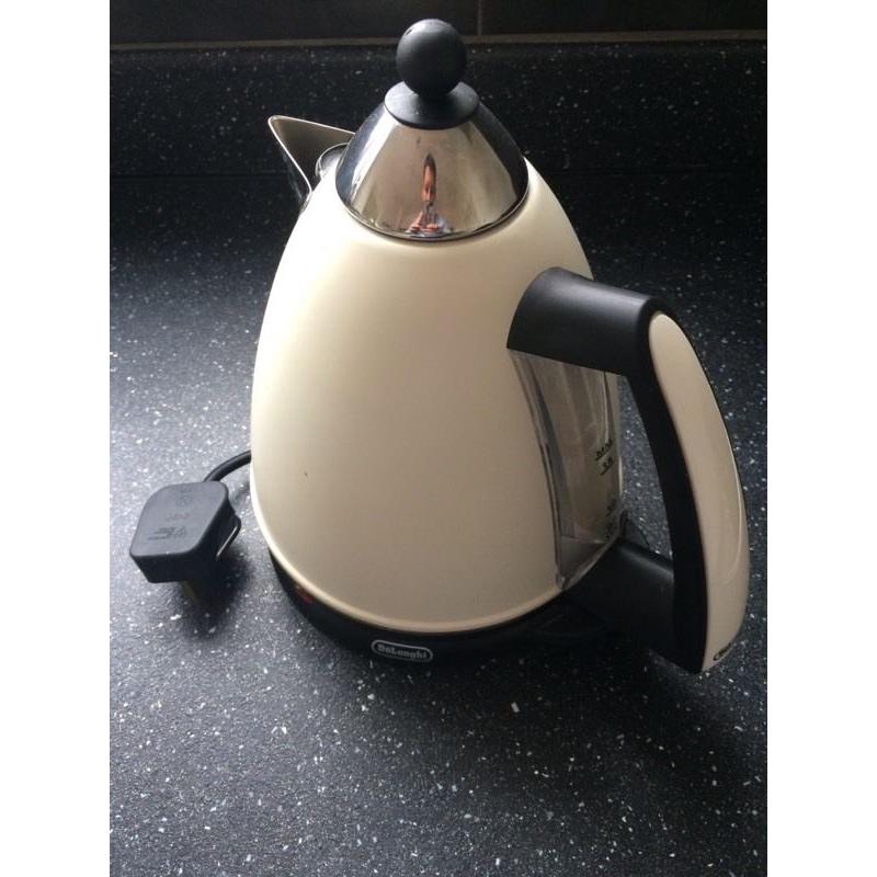 Delonghi kettle