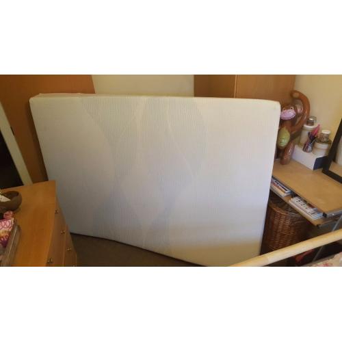 Silentnight 3-zone memory foam soft/medium mattress