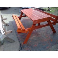 garden picnic bench