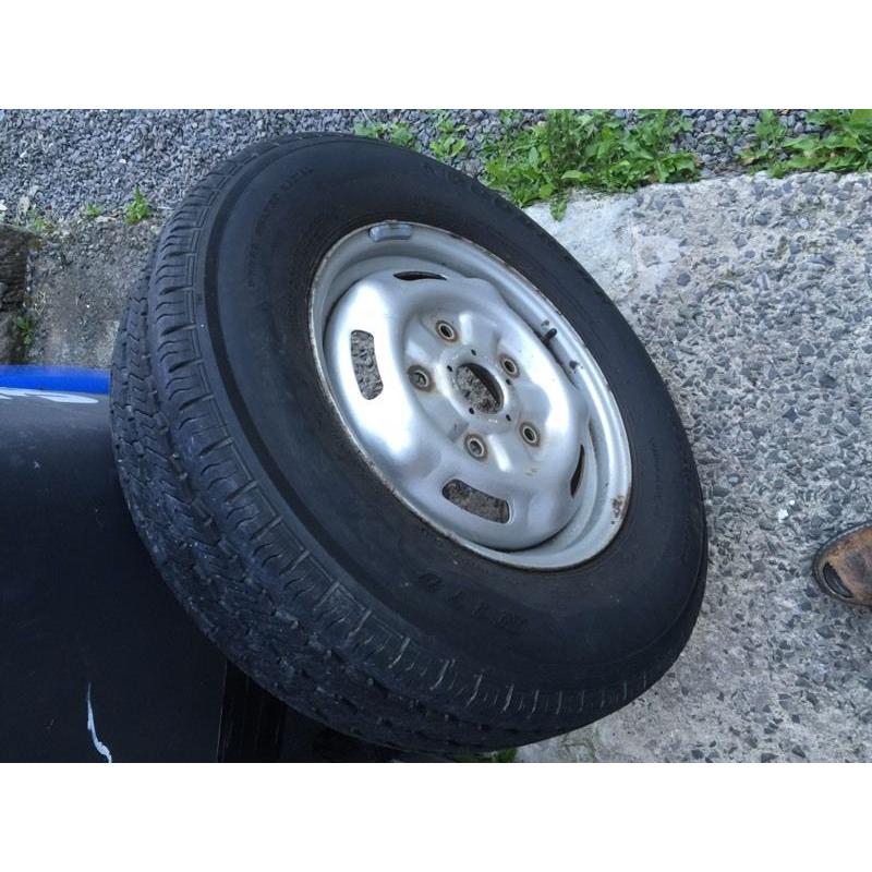 Transit wheel with tyre