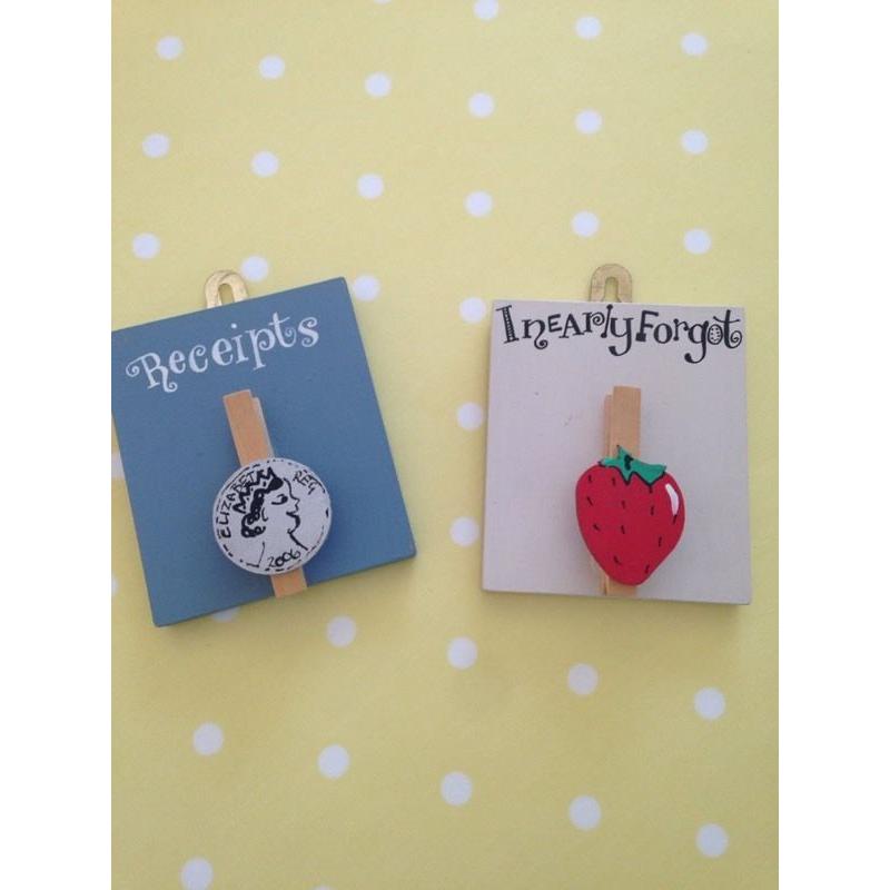 Cute kitsch kitchen signs / pegs/ reminders