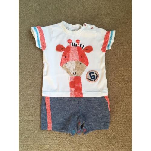 3-6 month clothes bundle.